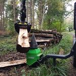 Optional Cone splitter breaks down over size timber