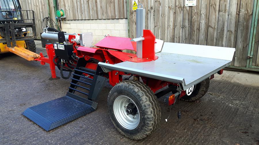 28 ton Horizontal Log splitter